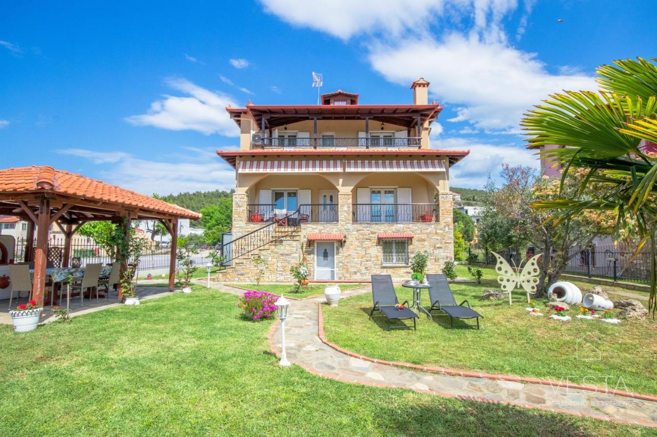 Private 6-Bdrm Villa With Garden 150M To Beach Paradisos Exterior photo